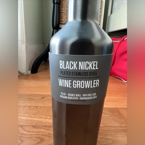 New!  Black Nickel Plated Stainless Steel Wine Growler 25 oz Dishwasher Safe - Picture 2 of 5